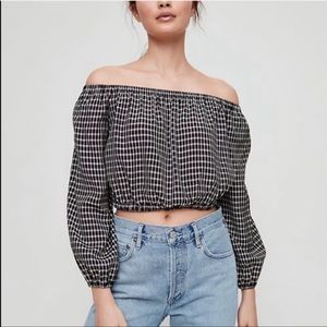 Aritizia Cold-shoulder Cropped Top